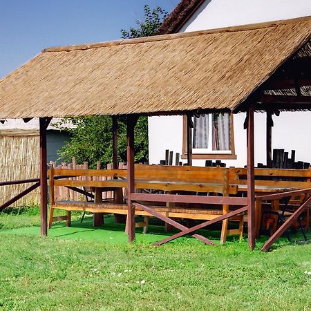 Mayak Resort Kam'yani Potoky Exterior foto
