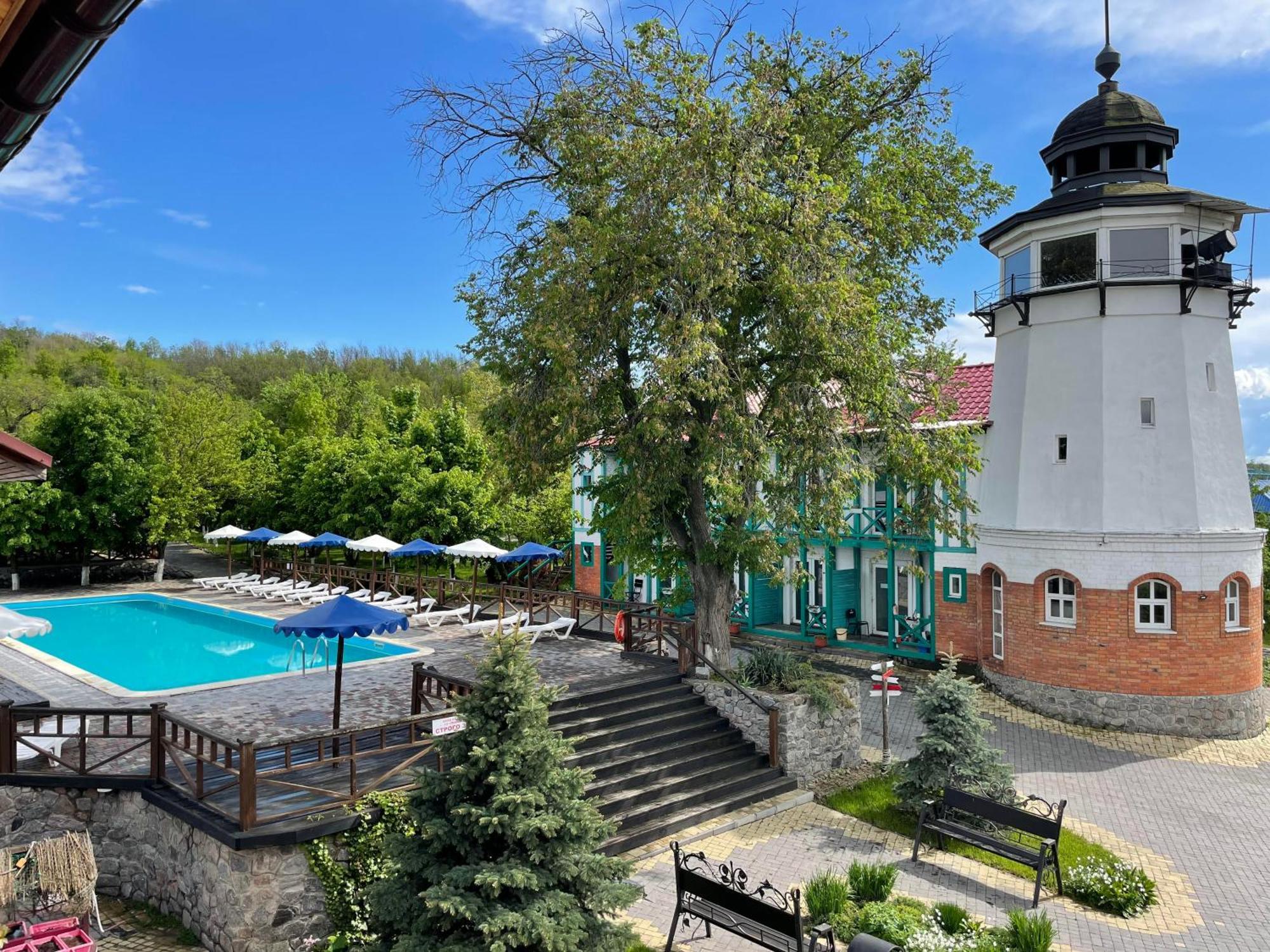Mayak Resort Kam'yani Potoky Exterior foto