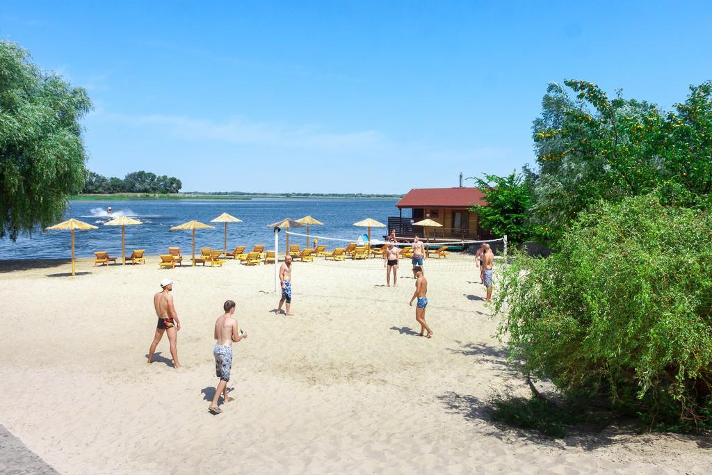 Mayak Resort Kam'yani Potoky Exterior foto